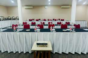 C'One Hotel Cempaka Putih