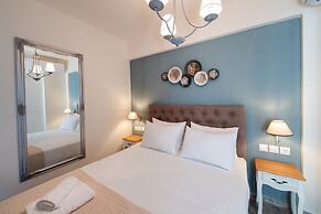 Bluemoments Naum Nikiana