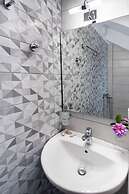 Bluemoments Naum Nikiana