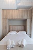 Bluemoments Naum Nikiana