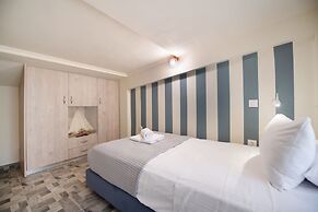 Bluemoments Naum Nikiana