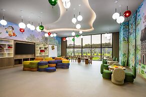 Mövenpick Living Istanbul Camlivadi