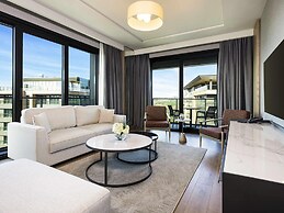 Mövenpick Living Istanbul Camlivadi