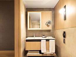Mövenpick Living Istanbul Camlivadi