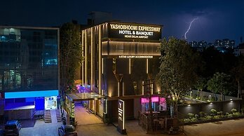 Yashobhoomi Airport Hotel Grand Tashree