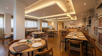 Yashobhoomi Airport Hotel Grand Tashree