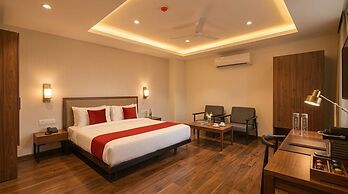 Yashobhoomi Airport Hotel Grand Tashree