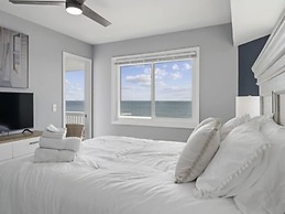 A Little Shore Thing 1 Bedroom Condo by RedAwning