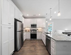 Red Snapper 3 Bedroom Villa by RedAwning