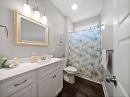 Red Snapper 3 Bedroom Villa by RedAwning