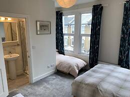 The Embassy View Rooms