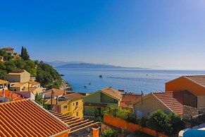 Takis House in Katavolos