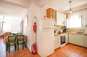 Takis House in Katavolos