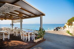 Takis House in Katavolos