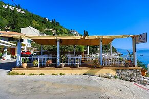 Takis House in Katavolos