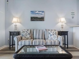 Sea Forever 2 Bedroom Condo by RedAwning