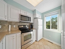 Turtle Cove 2 Bedroom Condo by RedAwning