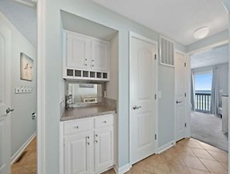 Turtle Cove 2 Bedroom Condo by RedAwning