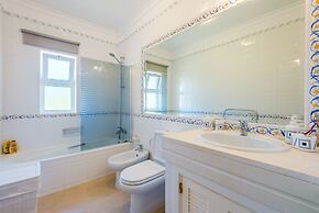 Fairviews Village Boavista Resort Lagos