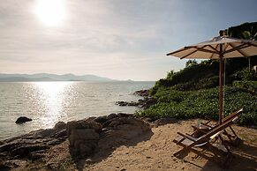 Kerem Luxury Beachfront Villas