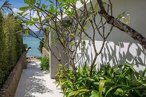 Kerem Luxury Beachfront Villas