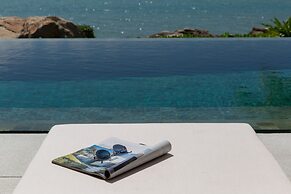 Kerem Luxury Beachfront Villas