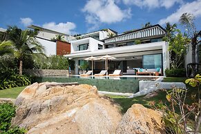 Kerem Luxury Beachfront Villas