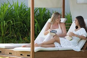 Kerem Luxury Beachfront Villas