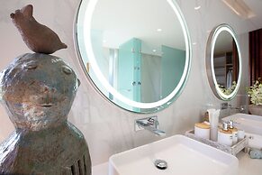 Kerem Luxury Beachfront Villas