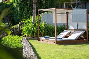 Kerem Luxury Beachfront Villas