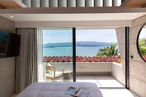 Kerem Luxury Beachfront Villas