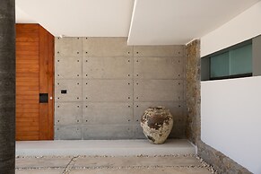 Kerem Luxury Beachfront Villas