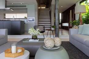 Kerem Luxury Beachfront Villas