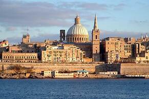 Modern Apartment Close to Valletta
