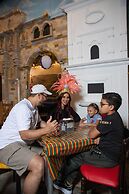 MARINN Tropical Vibes Hotel