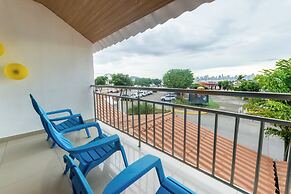 MARINN Tropical Vibes Hotel