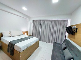 Mana Beach Experience