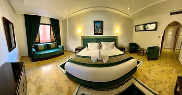 Hôtel Les Trois Palmiers