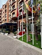 Hôtel Les Trois Palmiers