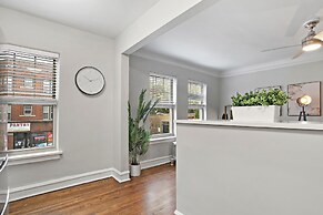 Adorable 1BR Apartment in Evanston