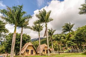 VILLA DAS PALMEIRAS Empório & Chalés