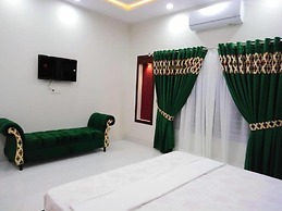 Travelodge Guesthouse