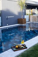 Abraços dos Avós - Casas de Aldeia