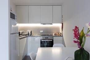 Abraços dos Avós - Casas de Aldeia