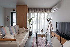 Abraços dos Avós - Casas de Aldeia