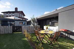 Abraços dos Avós - Casas de Aldeia