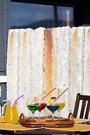 Abraços dos Avós - Casas de Aldeia