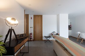 Abraços dos Avós - Casas de Aldeia