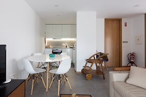 Abraços dos Avós - Casas de Aldeia