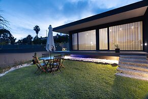 Abraços dos Avós - Casas de Aldeia